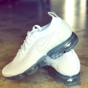 🆕PRICE FIRM. Nike Vapormax Flyknit 2🆕
